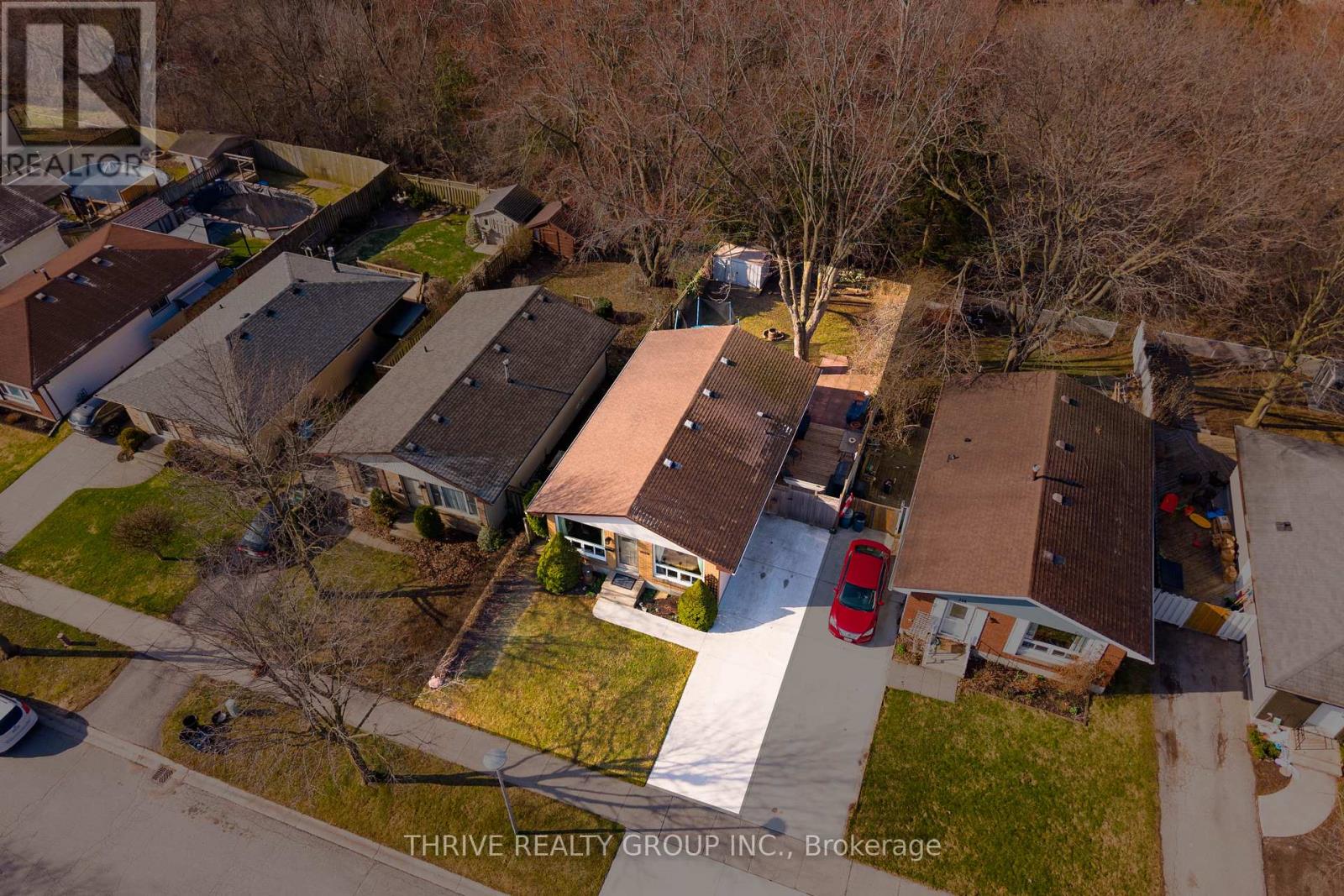 112 Culver Crescent, London East, Ontario  N5V 3G4 - Photo 4 - X12980916