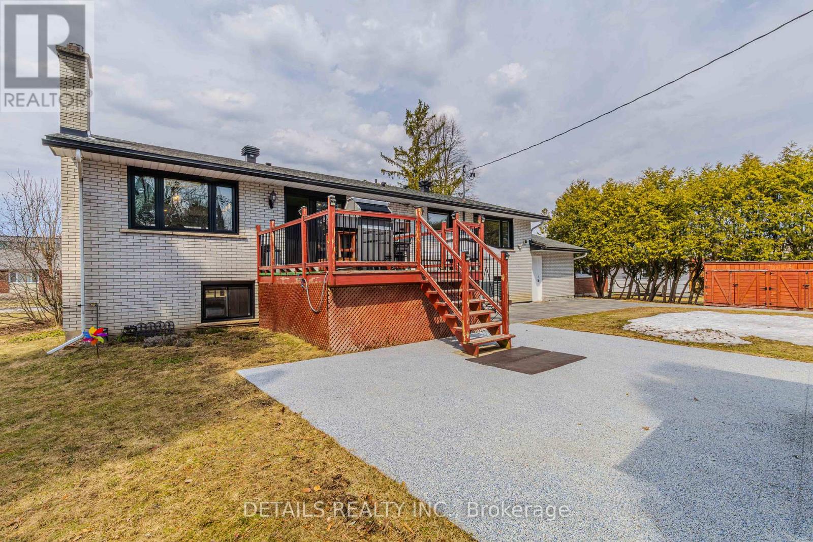 7 Kerry Crescent, Ottawa, Ontario  K2E 5V7 - Photo 44 - X12980874