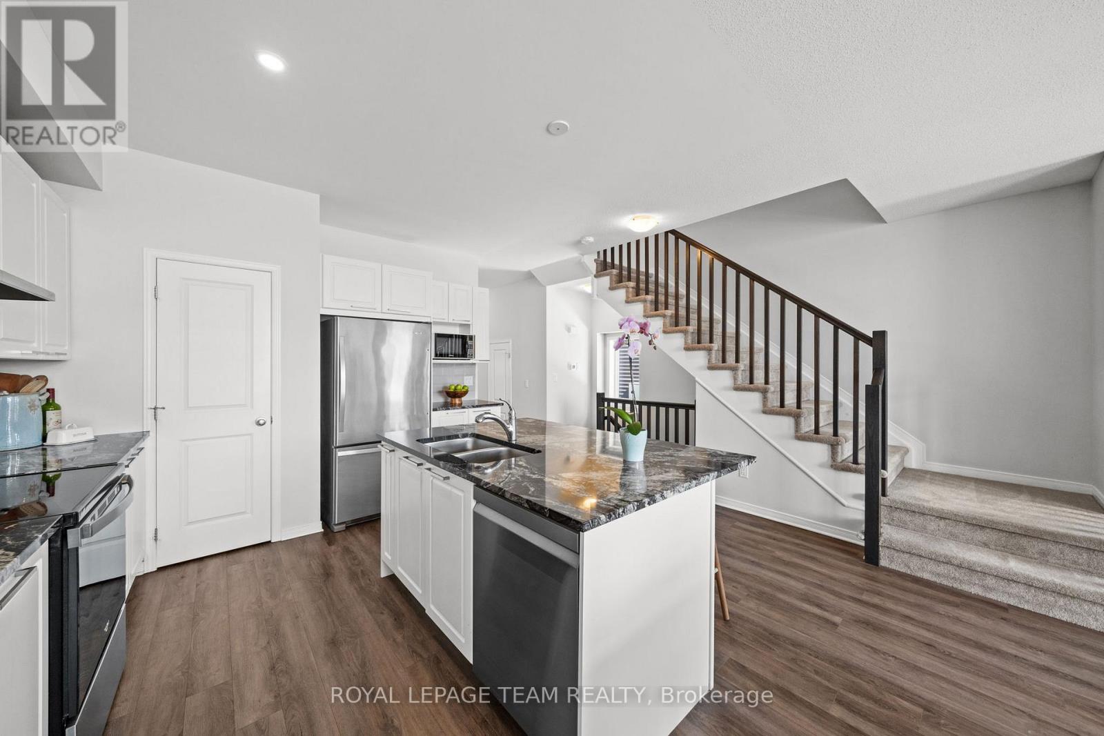 18 Stokes Drive, Carleton Place, Ontario  K7C 0K1 - Photo 12 - X12980926