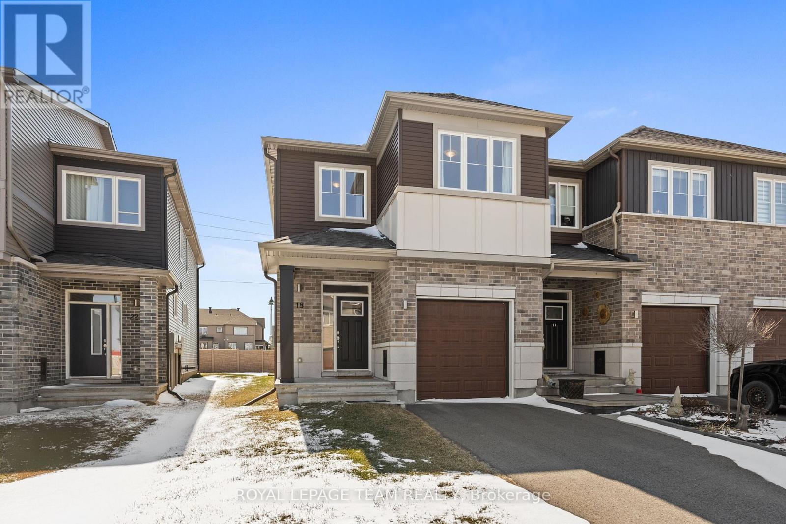 18 Stokes Drive, Carleton Place, Ontario  K7C 0K1 - Photo 2 - X12980926