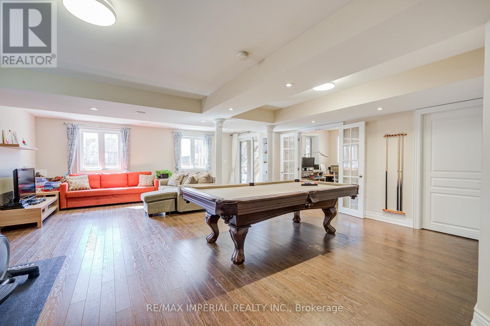 28 Mancini Crescent, Richmond Hill, Ontario  L4E 0T1 - Photo 32 - N12980928