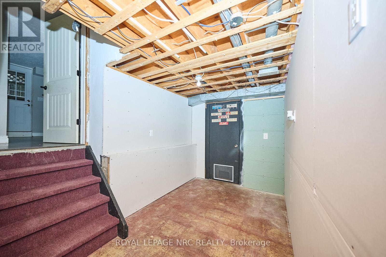 6796 Stokes Street, Niagara Falls, Ontario  L2G 2H1 - Photo 24 - X12980876