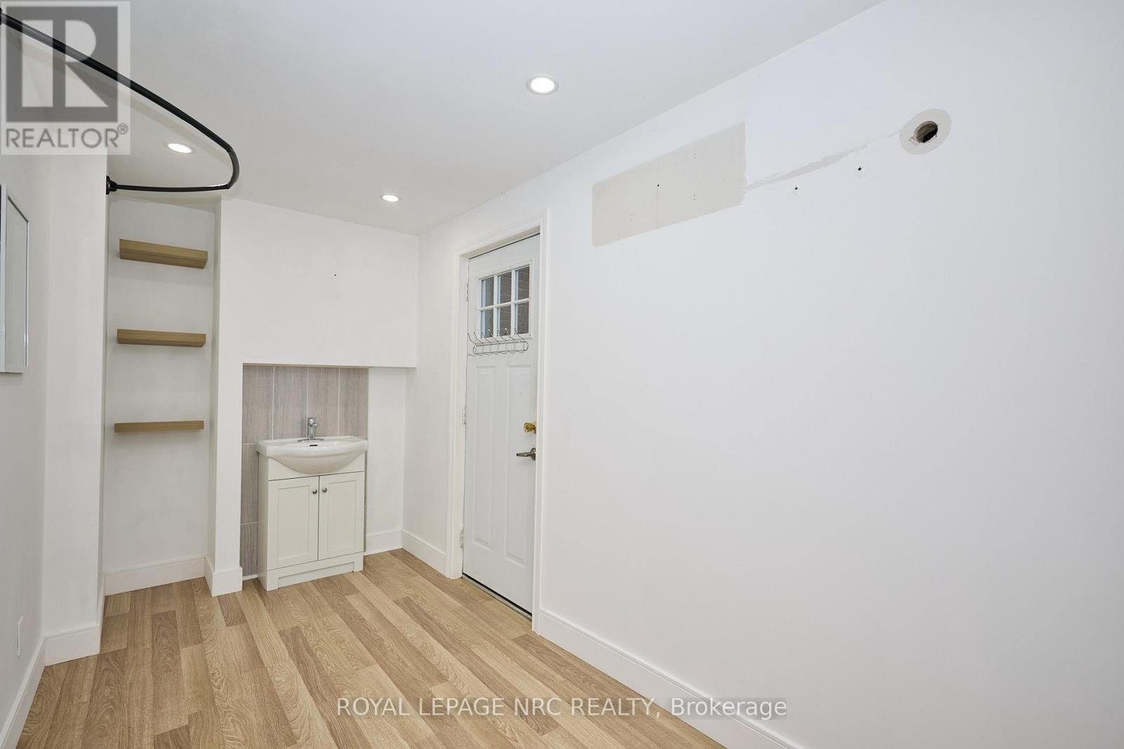 6796 Stokes Street, Niagara Falls, Ontario  L2G 2H1 - Photo 33 - X12980876