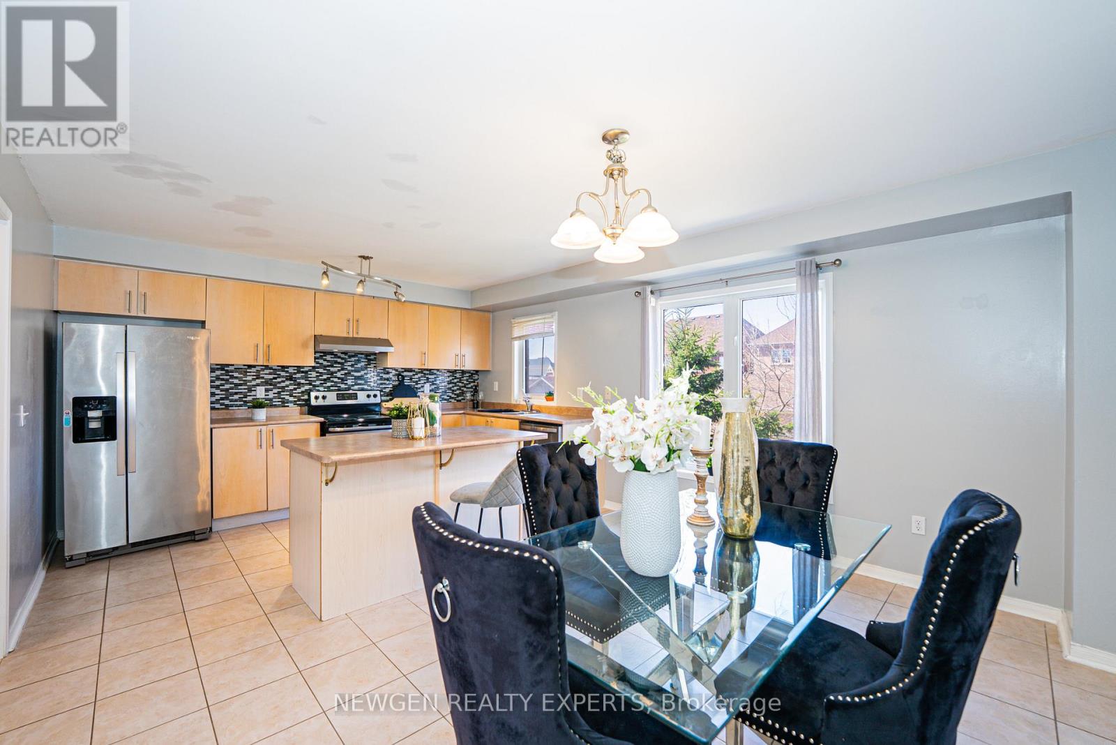 3409 Southwick Street, Mississauga, Ontario  L5M 7M1 - Photo 12 - W12980884