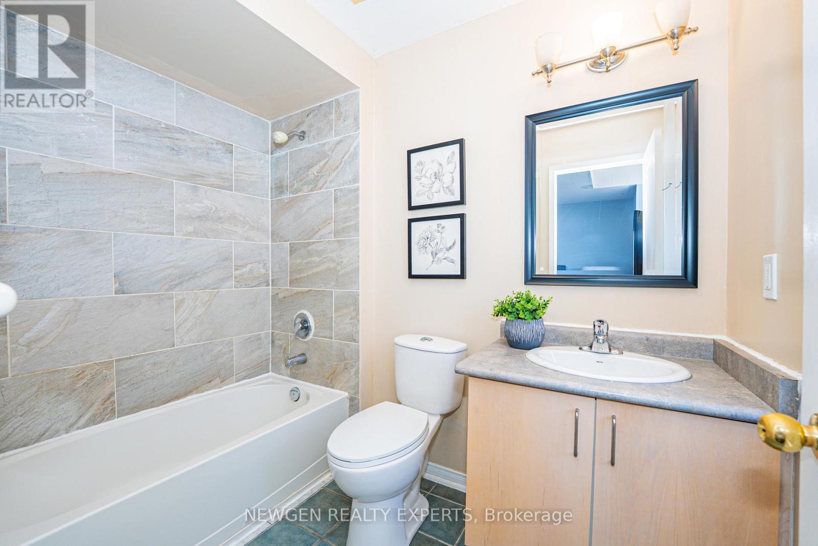 3409 Southwick Street, Mississauga, Ontario  L5M 7M1 - Photo 20 - W12980884