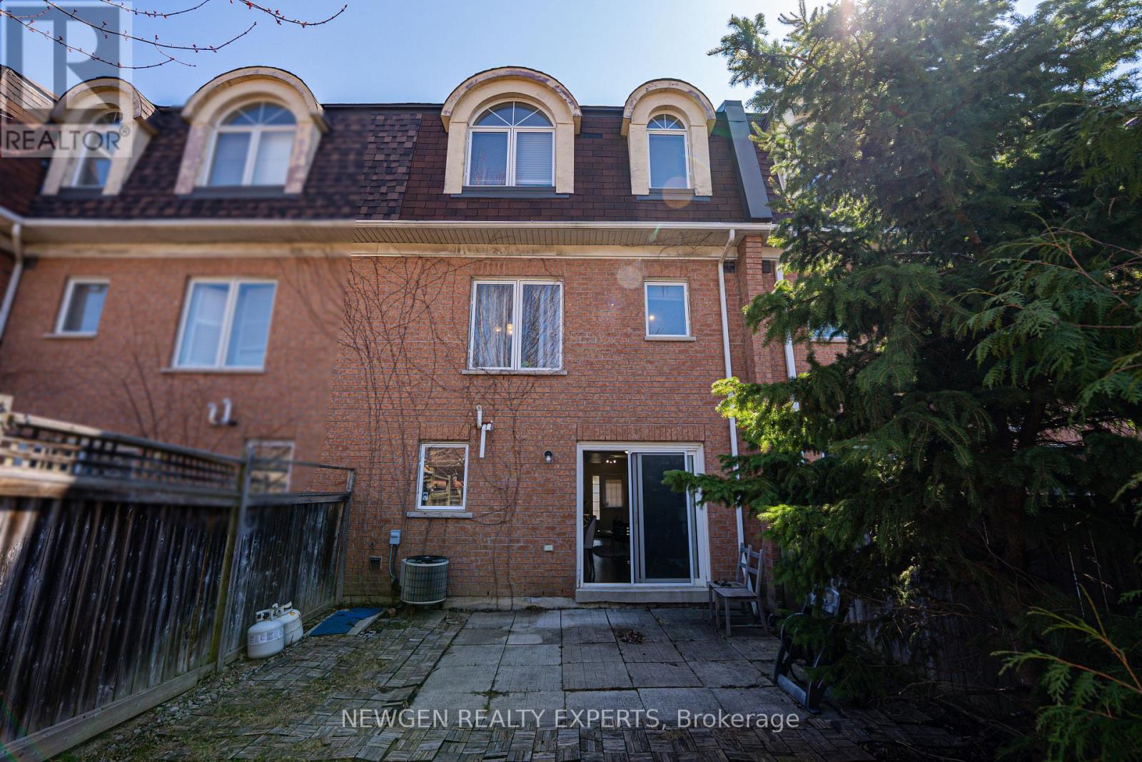 3409 Southwick Street, Mississauga, Ontario  L5M 7M1 - Photo 28 - W12980884