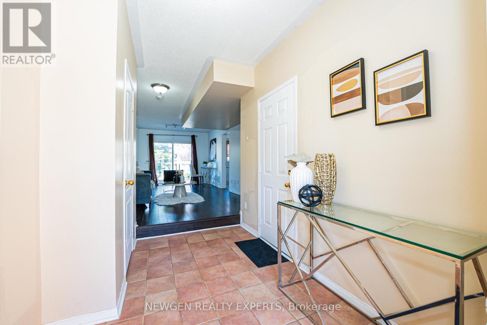 3409 Southwick Street, Mississauga, Ontario  L5M 7M1 - Photo 6 - W12980884