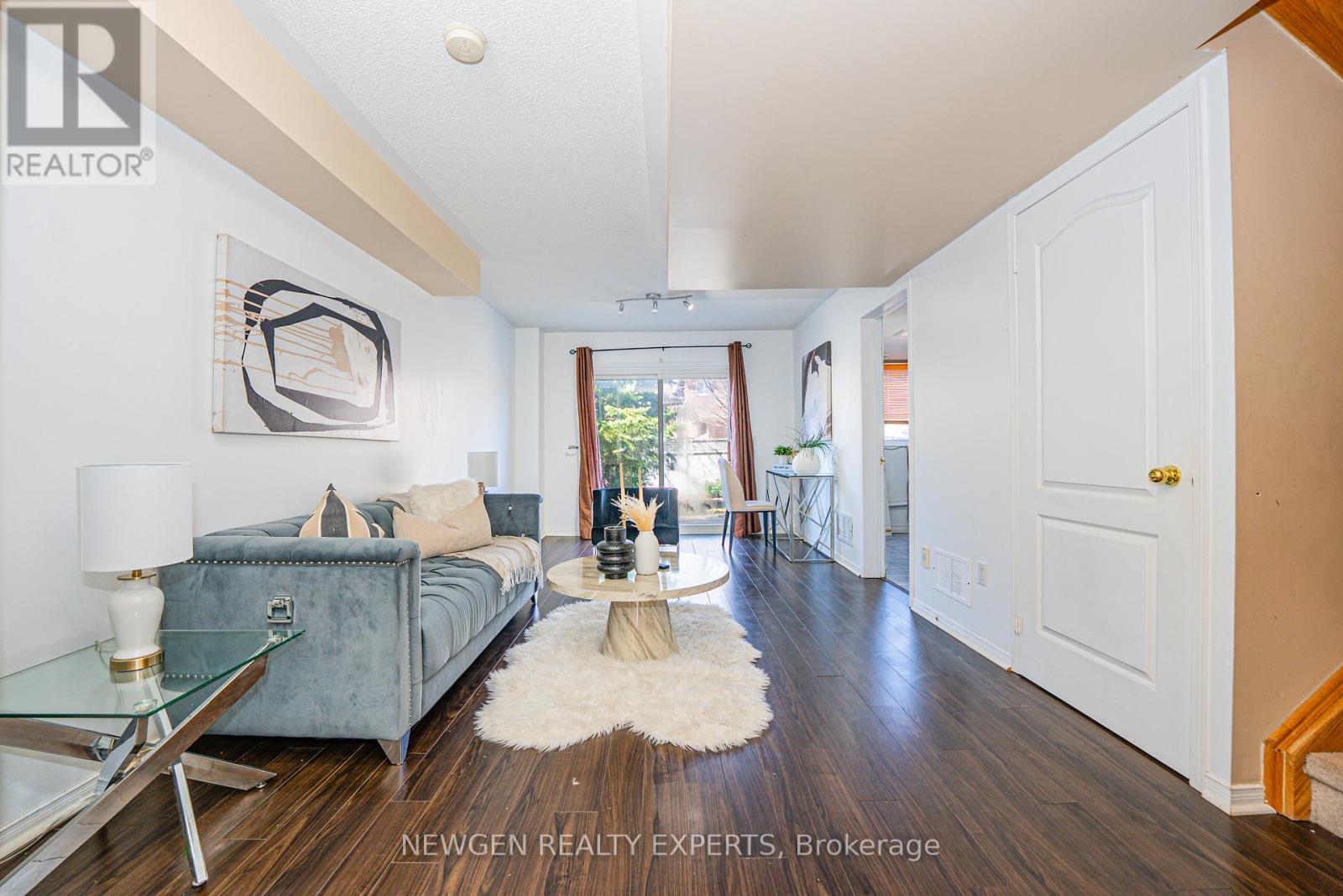 3409 Southwick Street, Mississauga, Ontario  L5M 7M1 - Photo 8 - W12980884