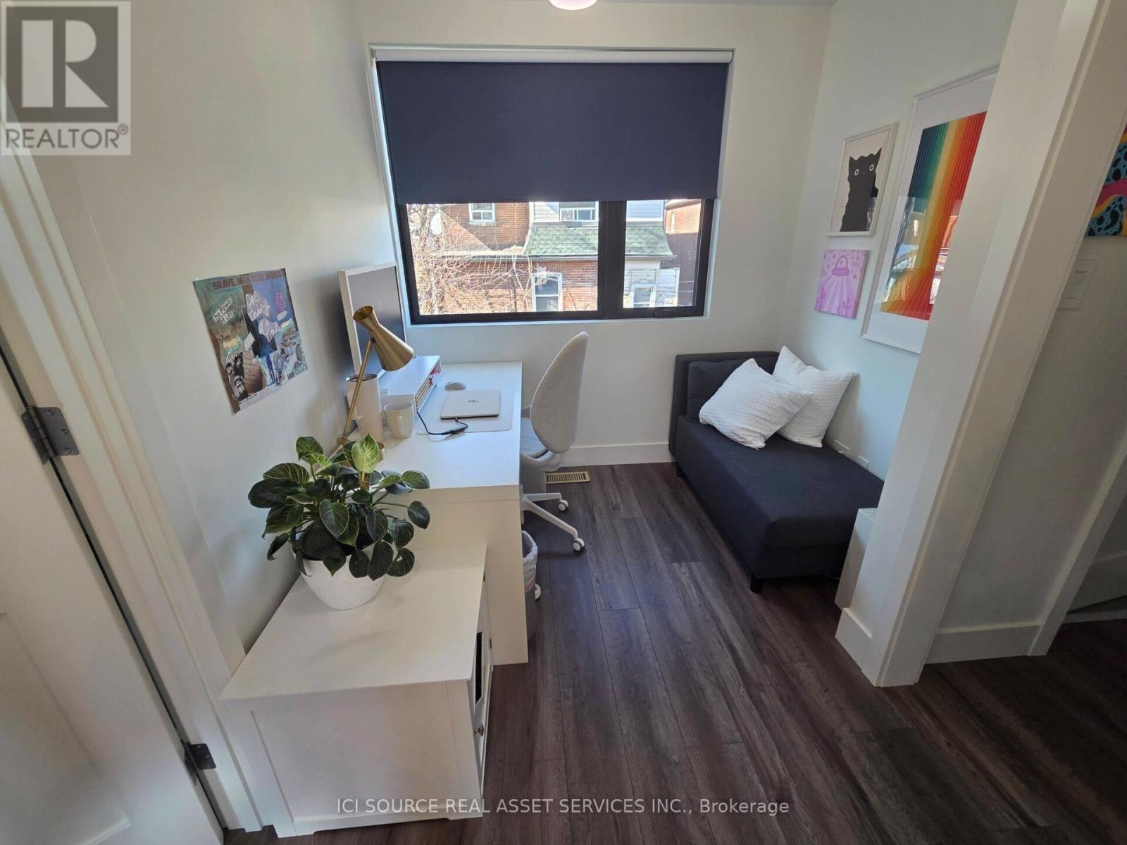 R - 411 Annette Street, Toronto, Ontario  M6P 1R7 - Photo 24 - W12980914