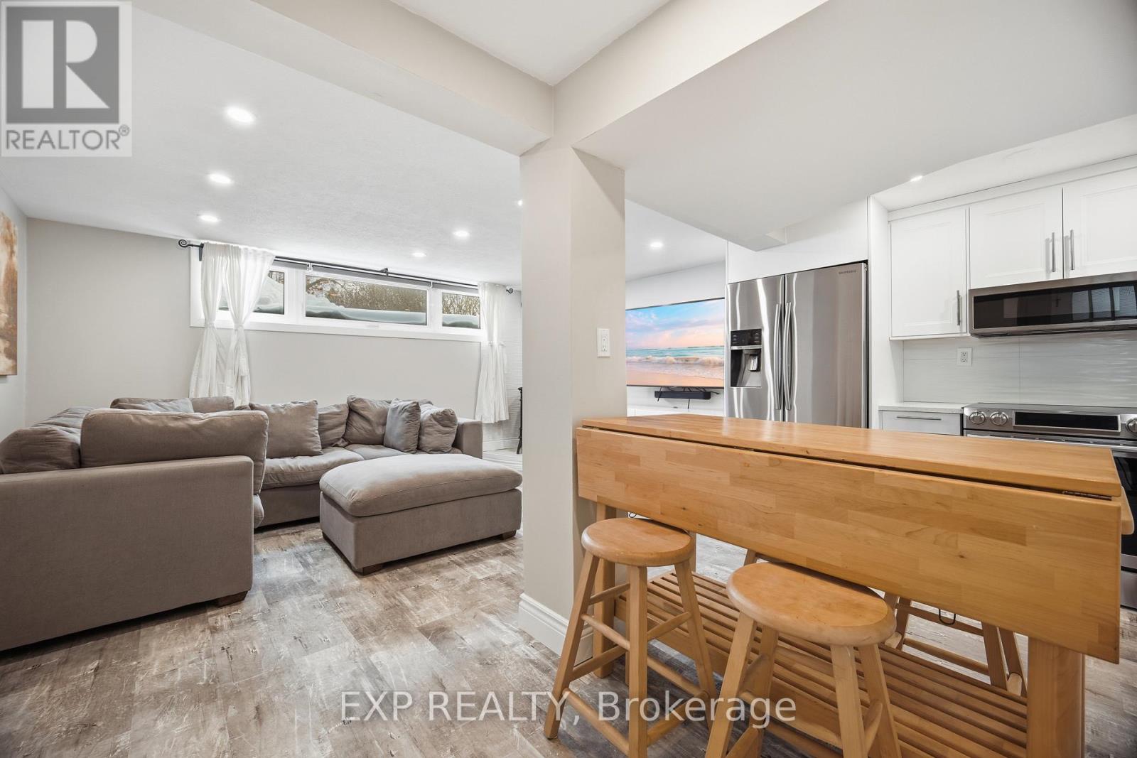 Lower - 1301 Freeport Drive, Mississauga, Ontario  L5C 1S5 - Photo 13 - W12980920