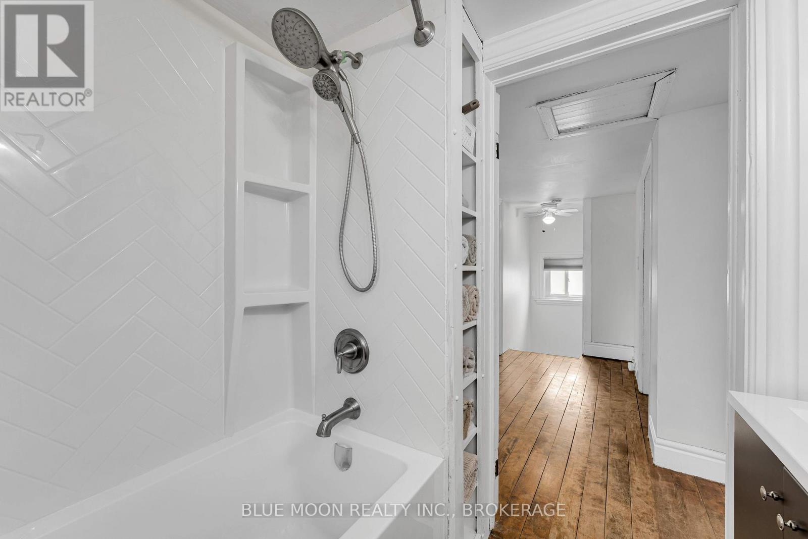 101 Bridge Street E, Greater Napanee, Ontario K7R 1K2 - Photo 27 - X12980878