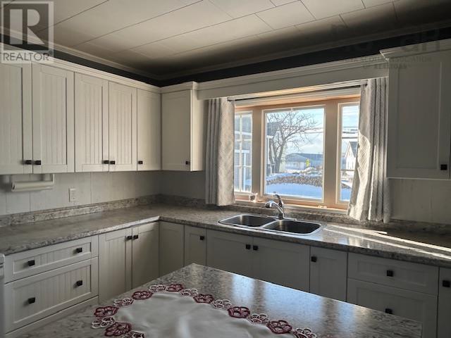 6 School Street, Clark's Harbour, Nova Scotia  B0W 1P0 - Photo 2 - 202602863