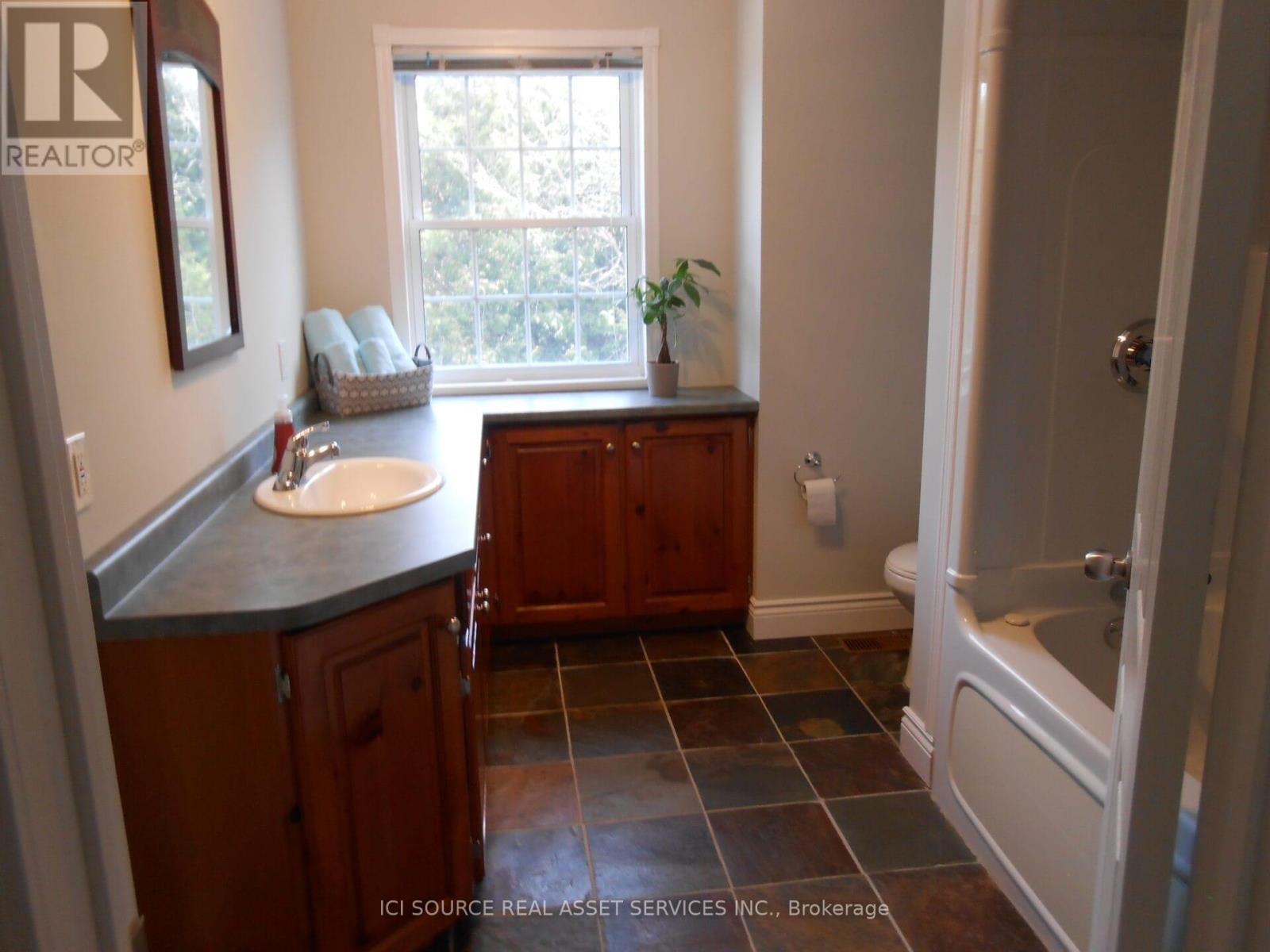 523557 Concession Rd 12, West Grey, Ontario  N0C 1H0 - Photo 15 - X12980880