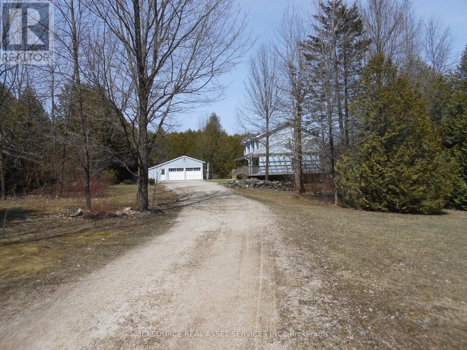 523557 Concession Rd 12, West Grey, Ontario  N0C 1H0 - Photo 2 - X12980880