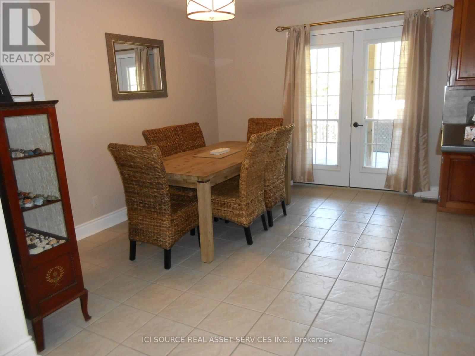 523557 Concession Rd 12, West Grey, Ontario  N0C 1H0 - Photo 8 - X12980880