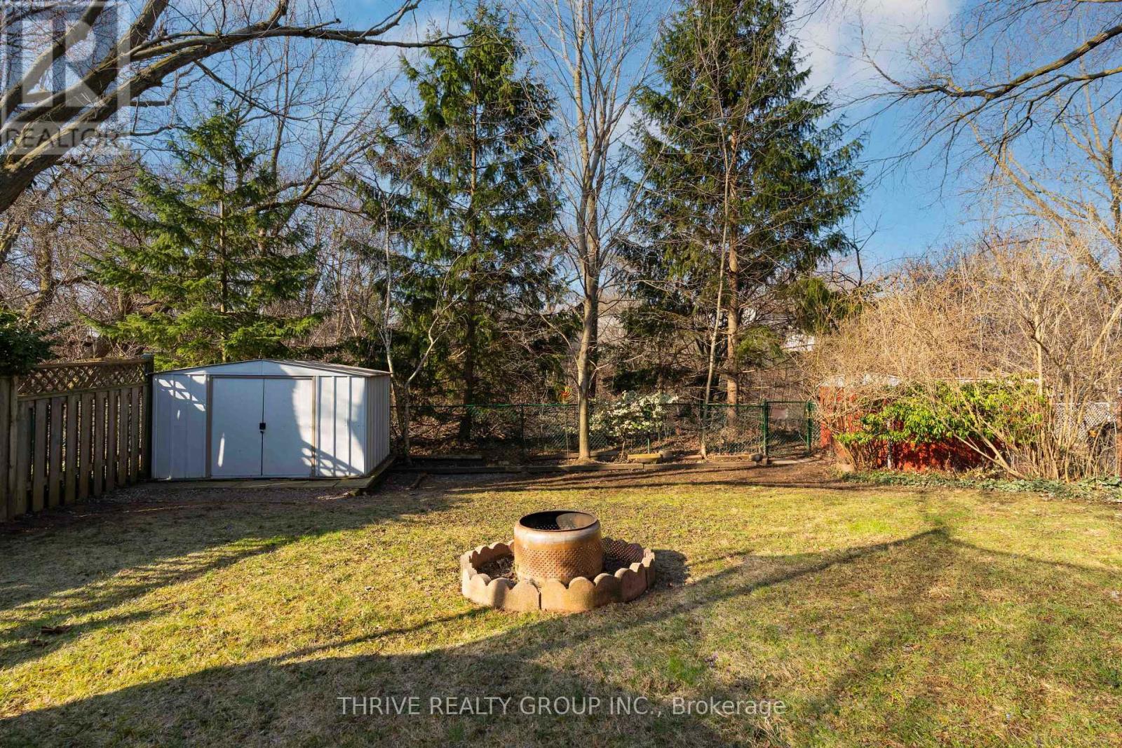 112 Culver Crescent, London East, Ontario  N5V 3G4 - Photo 9 - X12980916