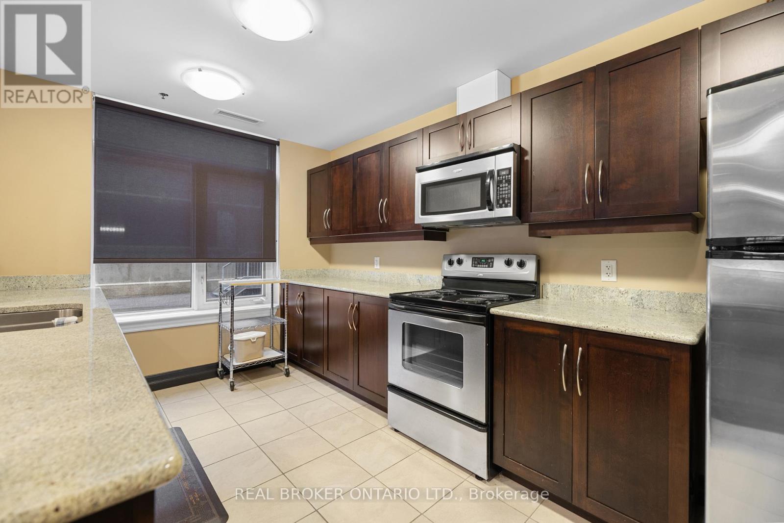 1004 - 314 Central Park Drive, Ottawa, Ontario  K2C 0R2 - Photo 29 - X12886698