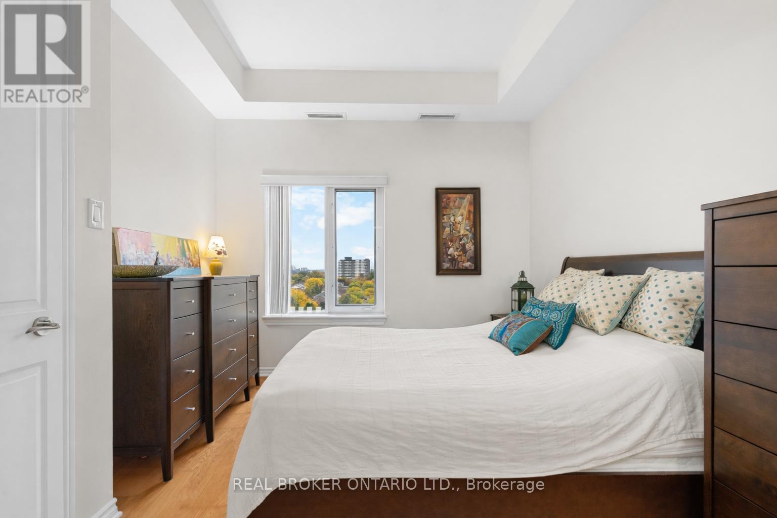 1004 - 314 Central Park Drive, Ottawa, Ontario  K2C 0R2 - Photo 20 - X12886698