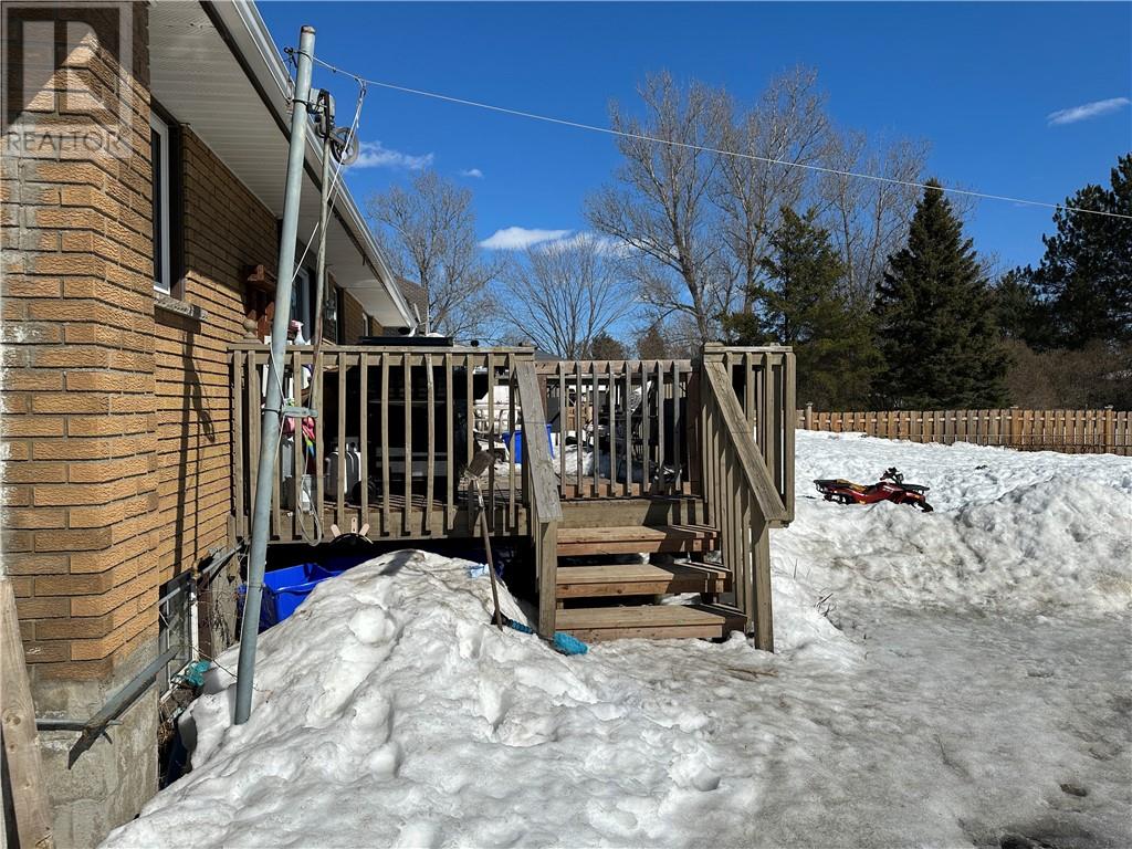 211 Cote Boulevard Sw, Hanmer, Ontario  P3P 1M6 - Photo 5 - 2127081