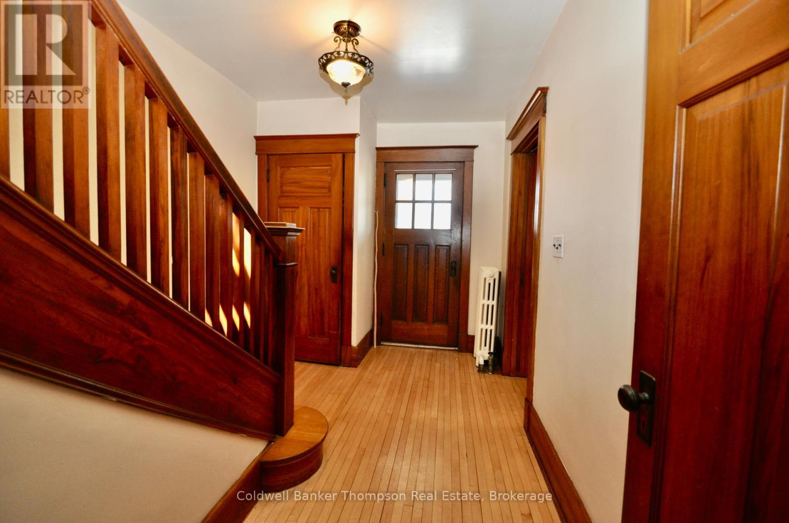 11 Florence Street E, Huntsville, Ontario P1H 1P8 - Photo 12 - X12980976