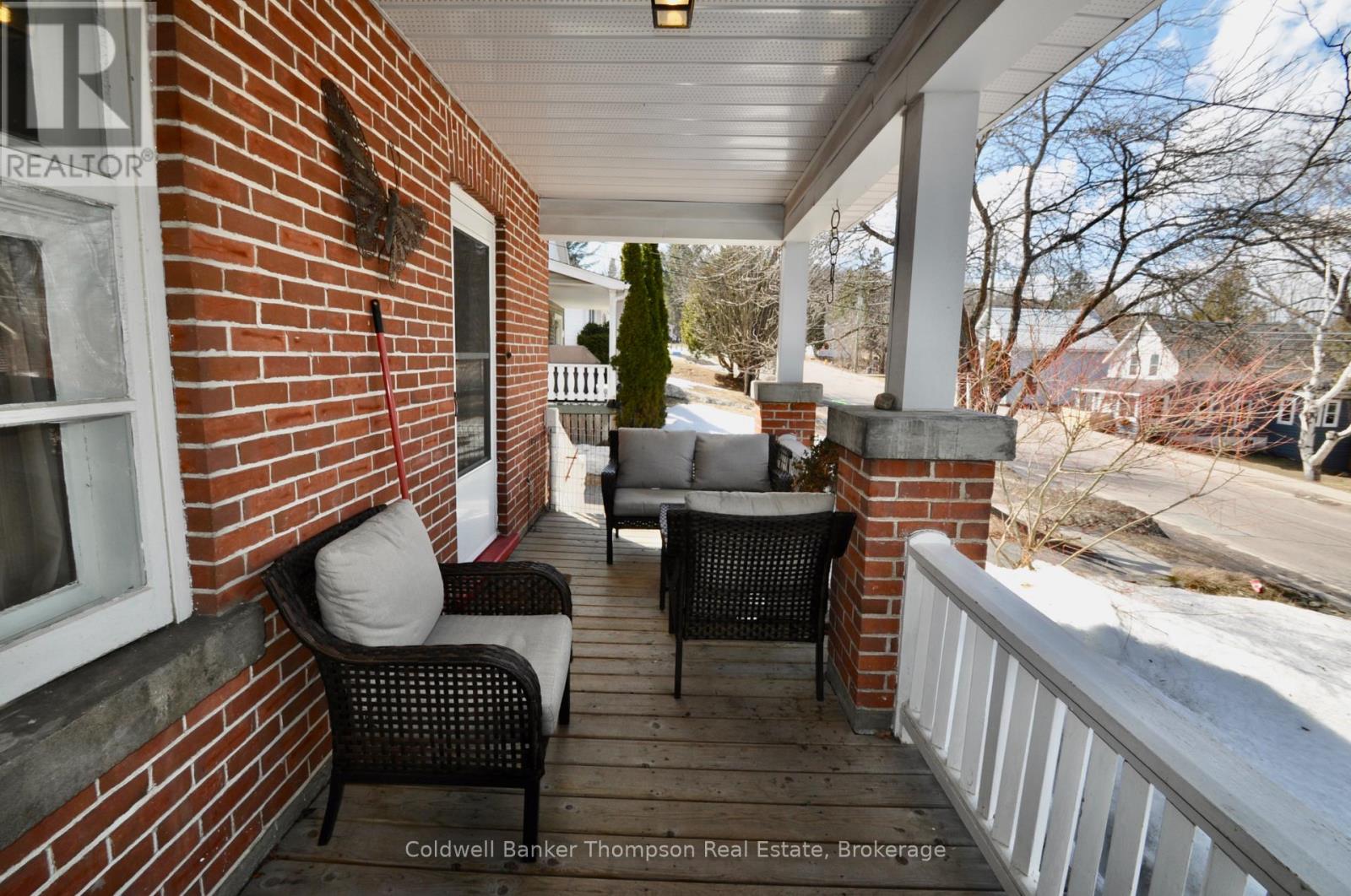 11 Florence Street E, Huntsville, Ontario P1H 1P8 - Photo 13 - X12980976