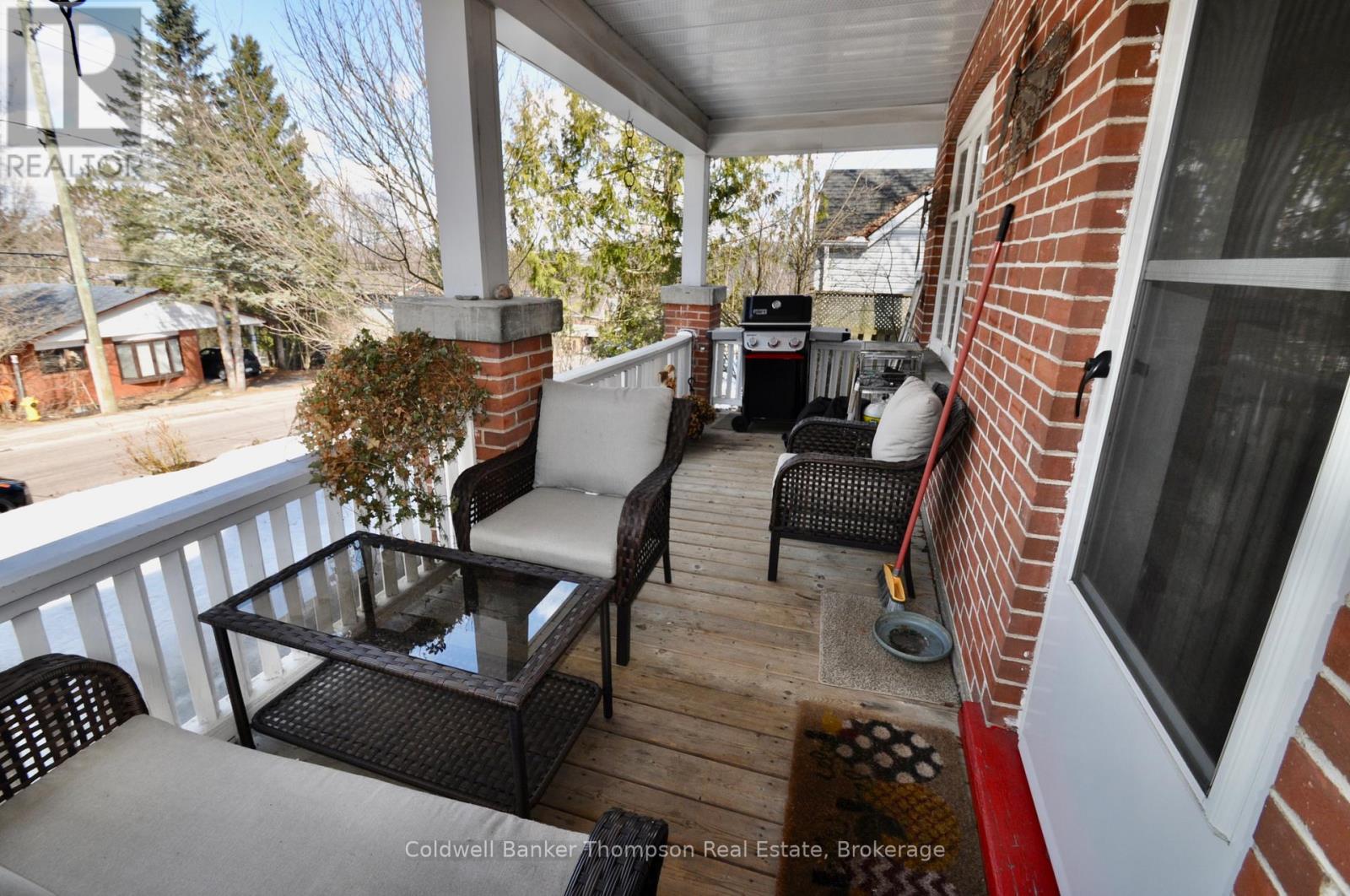 11 Florence Street E, Huntsville, Ontario P1H 1P8 - Photo 14 - X12980976