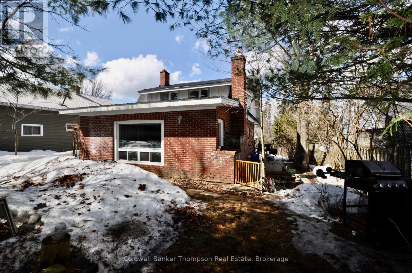 11 Florence Street E, Huntsville, Ontario P1H 1P8 - Photo 28 - X12980976