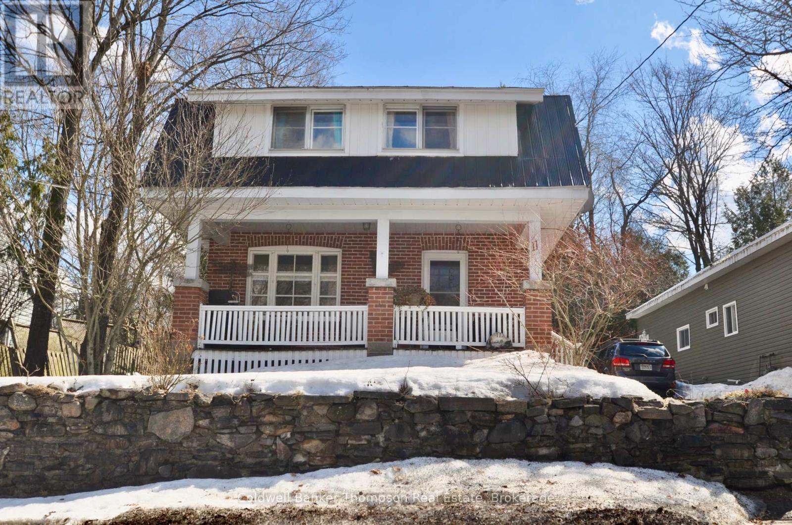 11 Florence Street E, Huntsville, Ontario P1H 1P8 - Photo 32 - X12980976