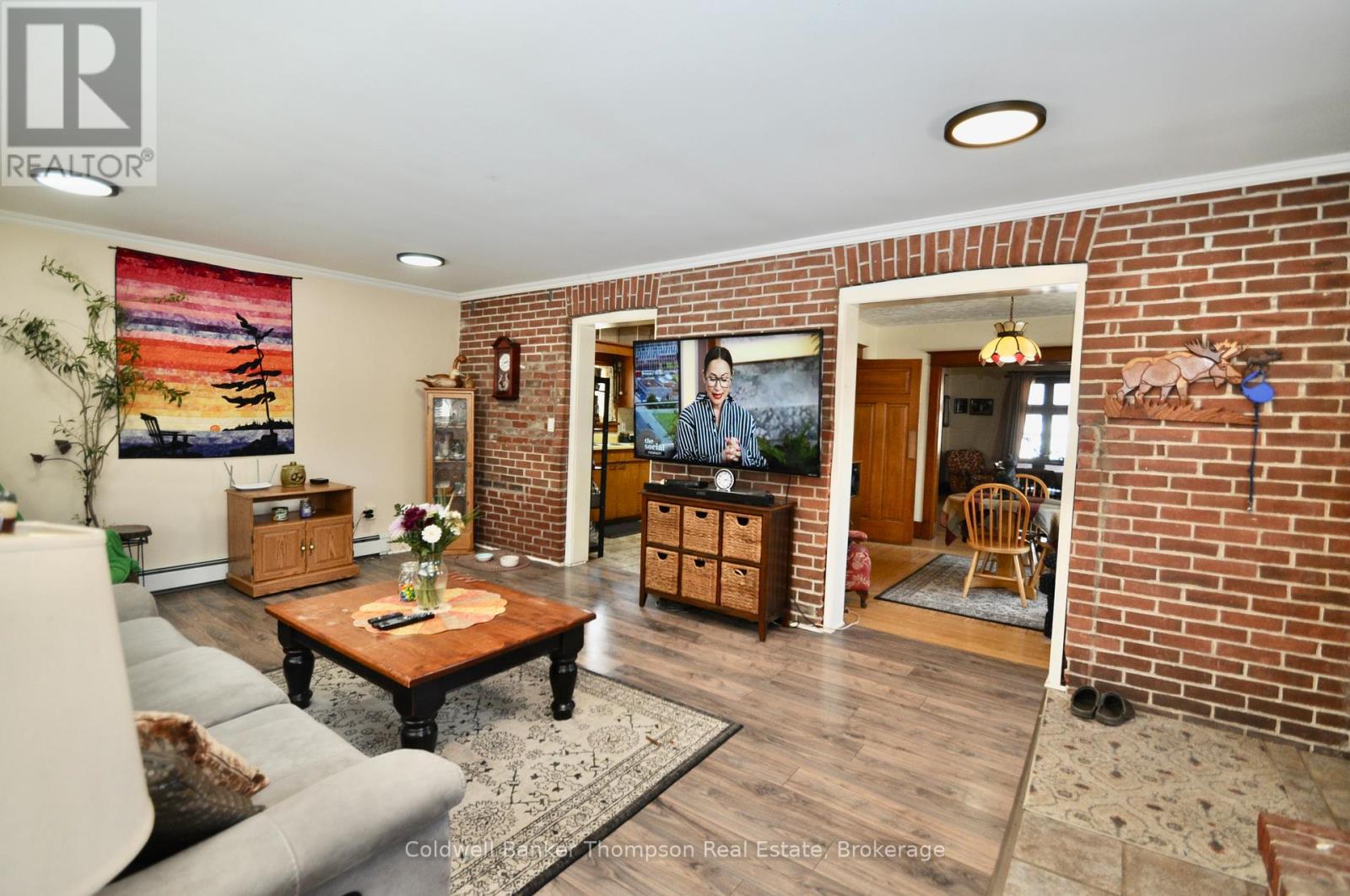 11 Florence Street E, Huntsville, Ontario P1H 1P8 - Photo 4 - X12980976