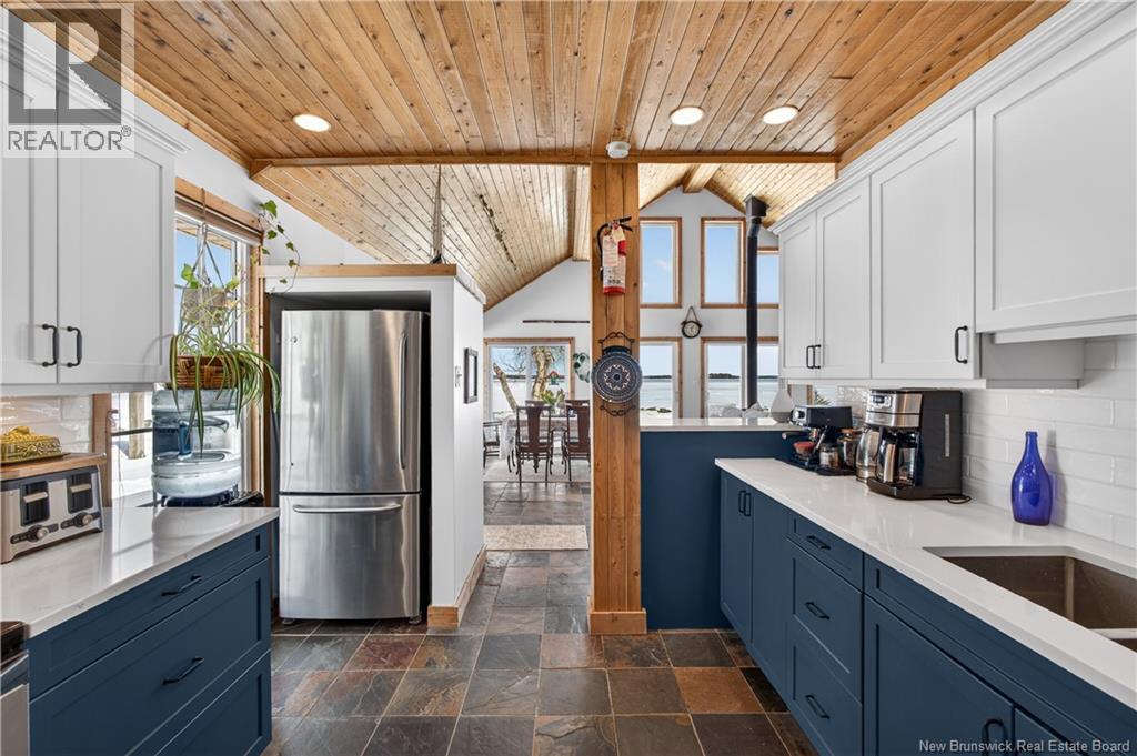 435 East Point Road, Miramichi, New Brunswick  E1N 7A3 - Photo 9 - NB136762