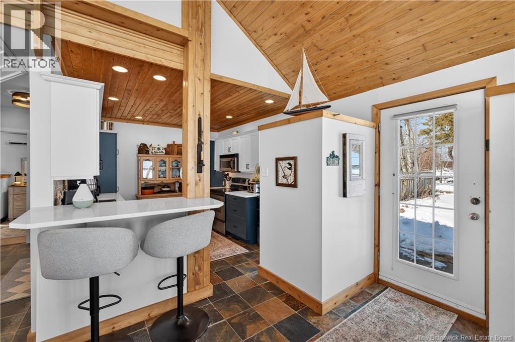 435 East Point Road, Miramichi, New Brunswick  E1N 7A3 - Photo 10 - NB136762