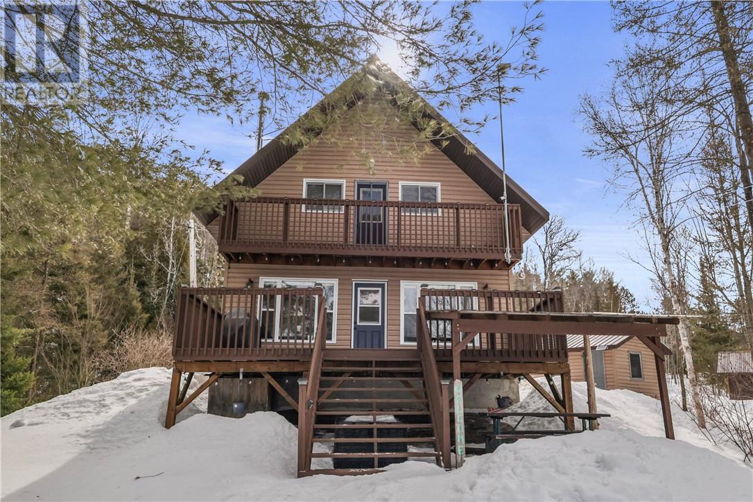 20 Portage Road, Mckerrow, Ontario  P0P 1M0 - Photo 1 - 2127080