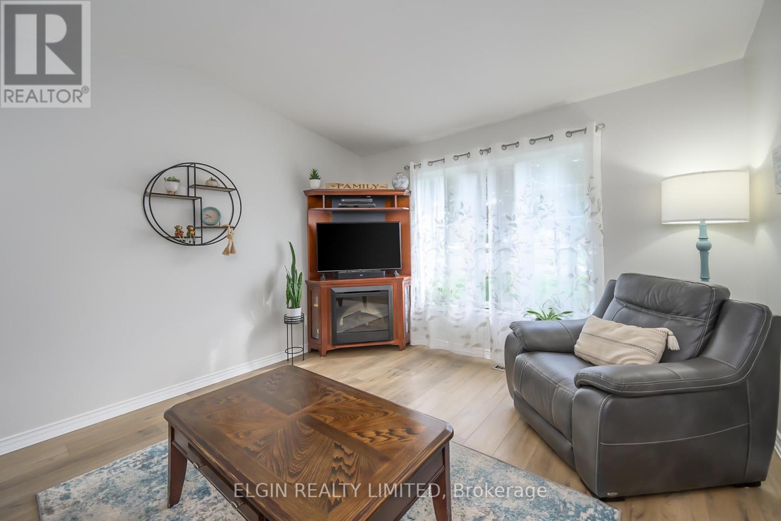 234 Kettle Creek Drive, Central Elgin, Ontario  N0L 1B0 - Photo 19 - X12980930