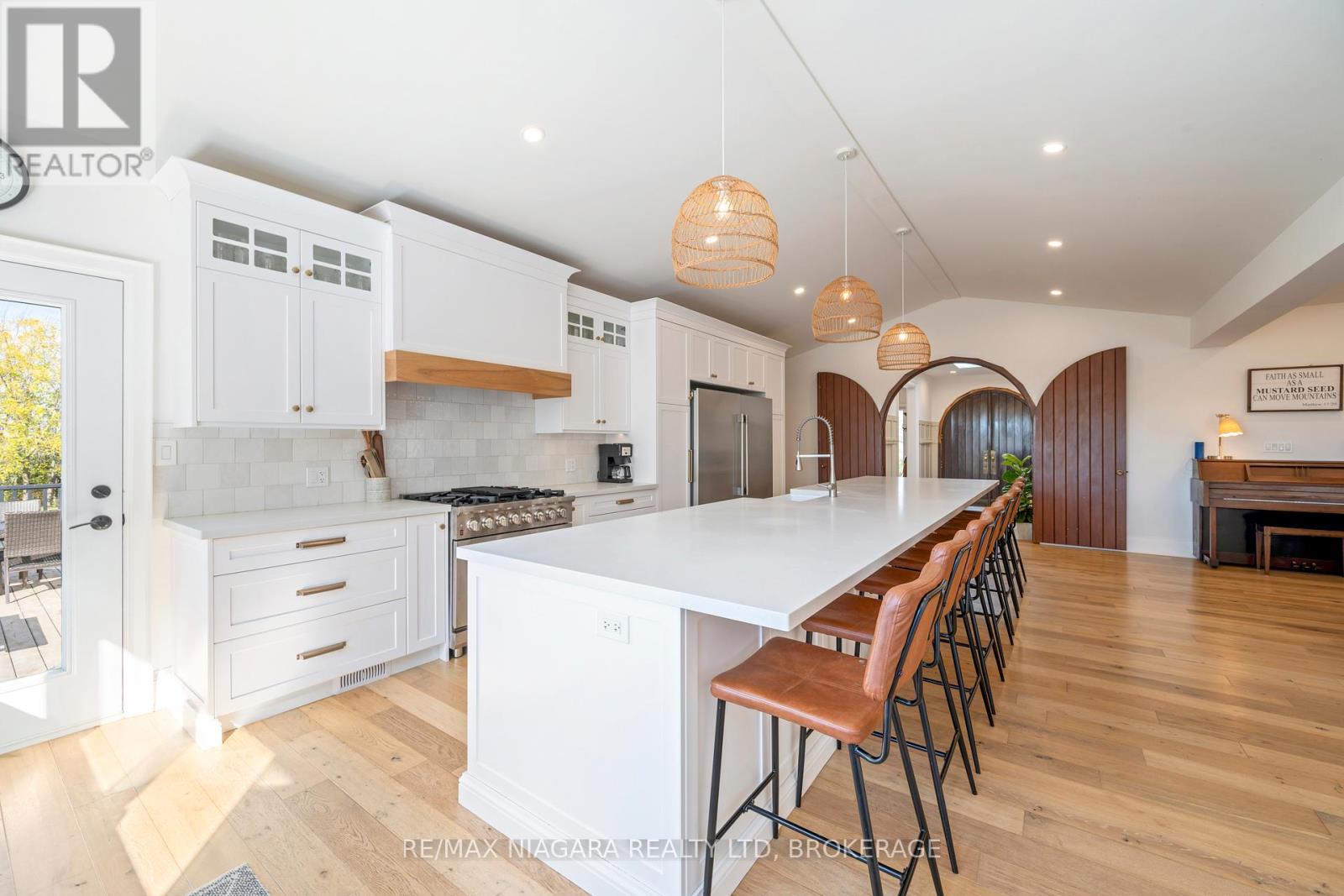 340 Roland Road, Pelham, Ontario  L0S 1M0 - Photo 21 - X12632398