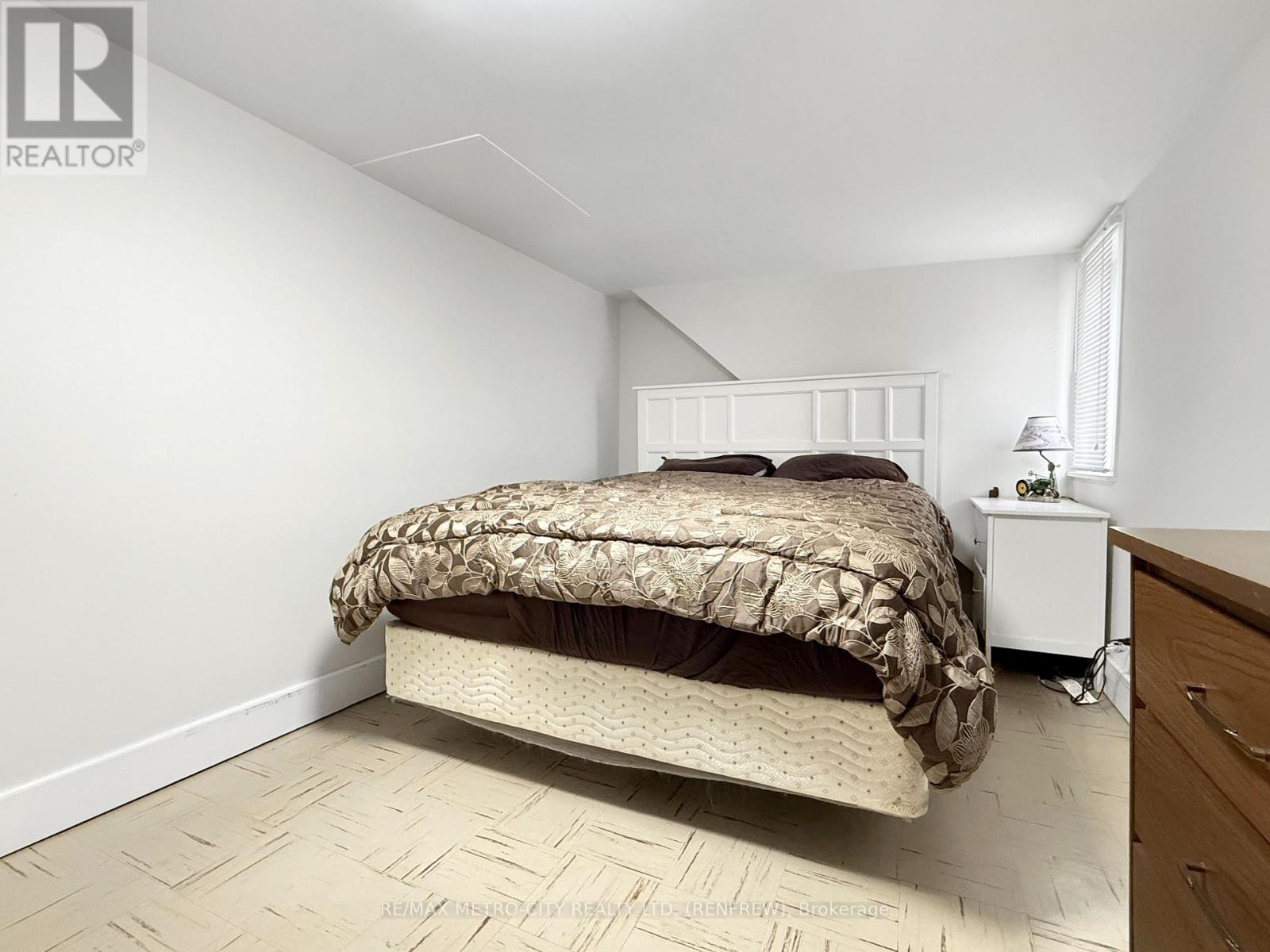 325 Joffre Avenue, Renfrew, Ontario  K7V 3L6 - Photo 17 - X12980966