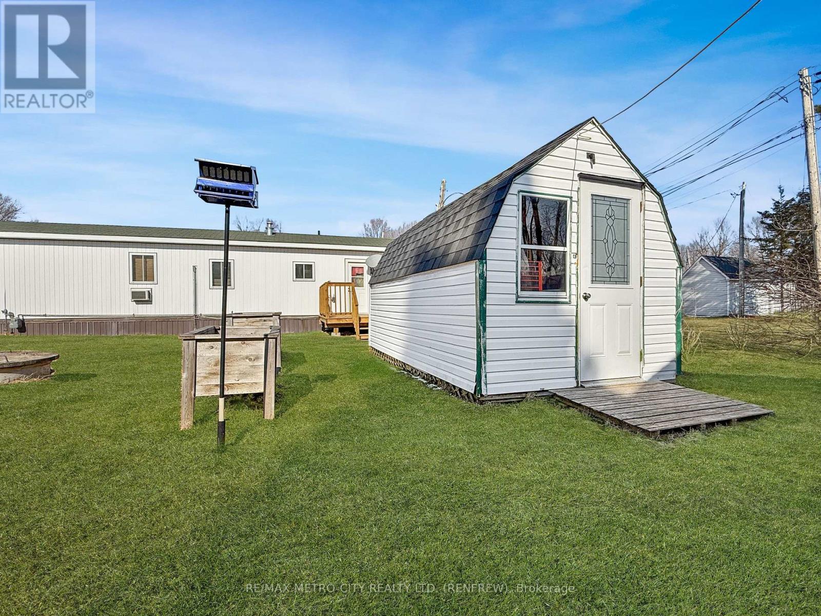 19 Melissa Lane, Horton, Ontario  K7V 3Z4 - Photo 14 - X12980968