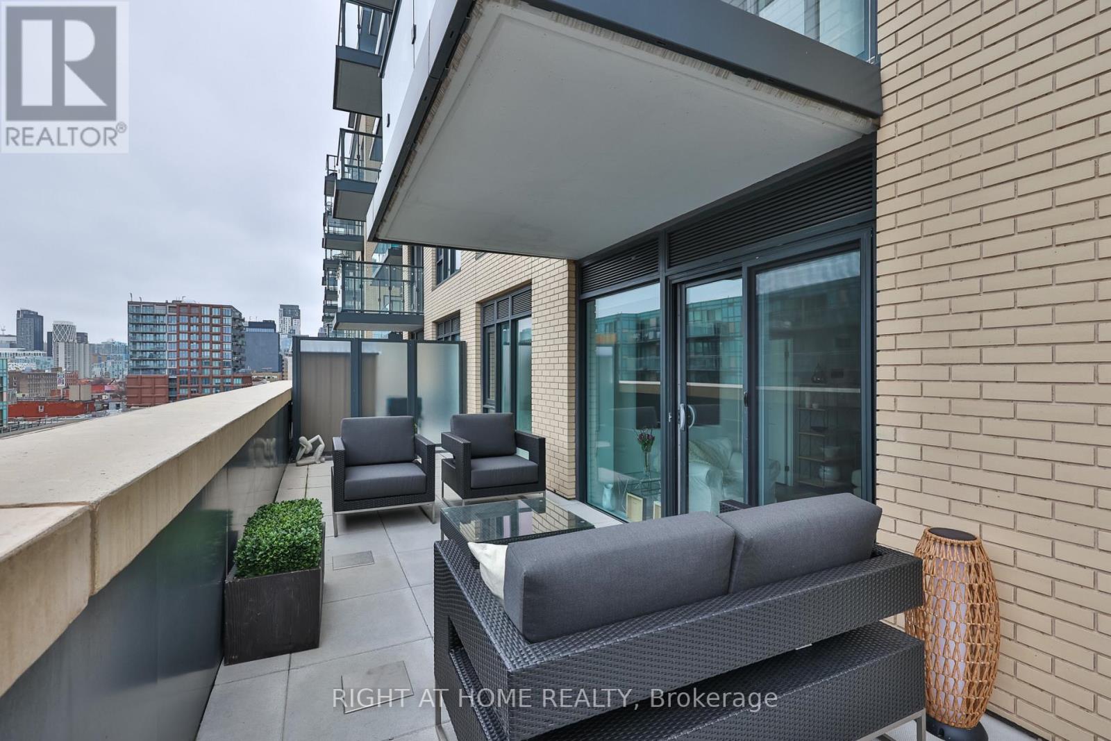 832 - 543 Richmond Street W, Toronto, Ontario  M5V 0W9 - Photo 41 - C12964014