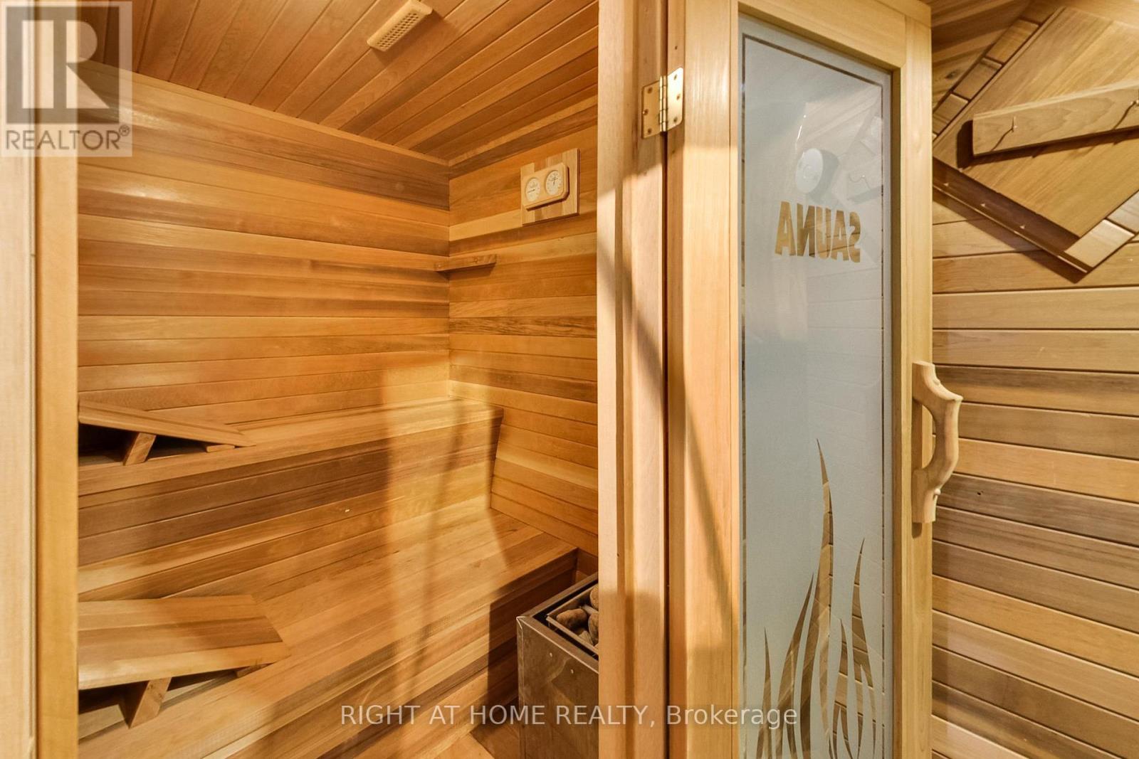 28 Foxtail Ridge, Newmarket, Ontario  L3X 1Z6 - Photo 15 - N12980942