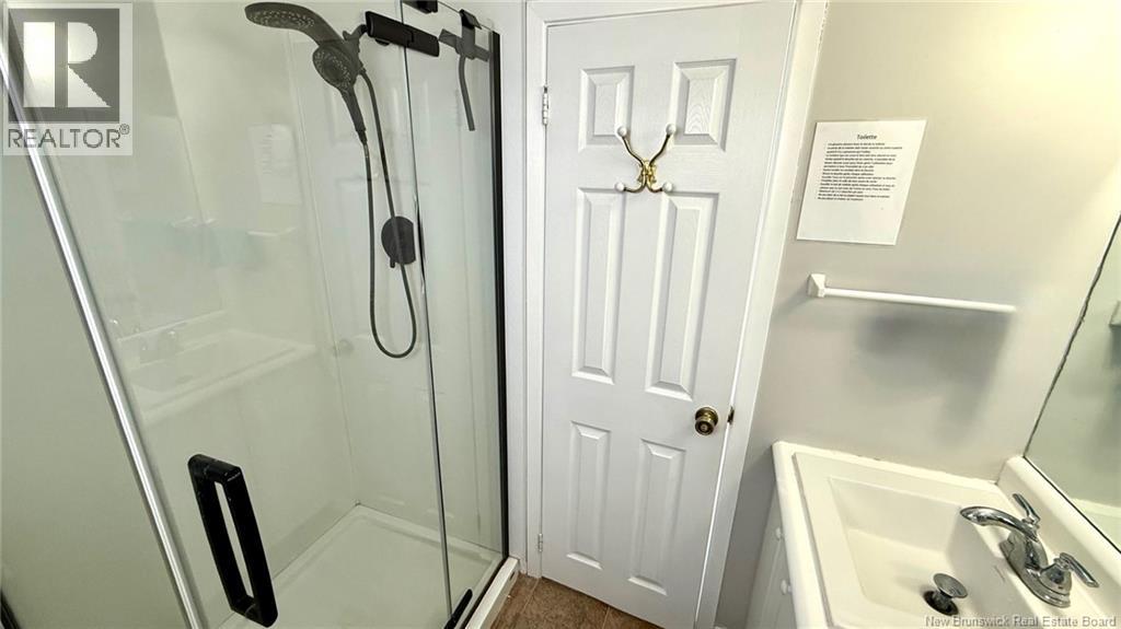 148-150 Boul. J.d. Gauthier, Shippagan, New Brunswick  E8S 2K9 - Photo 39 - NB136806