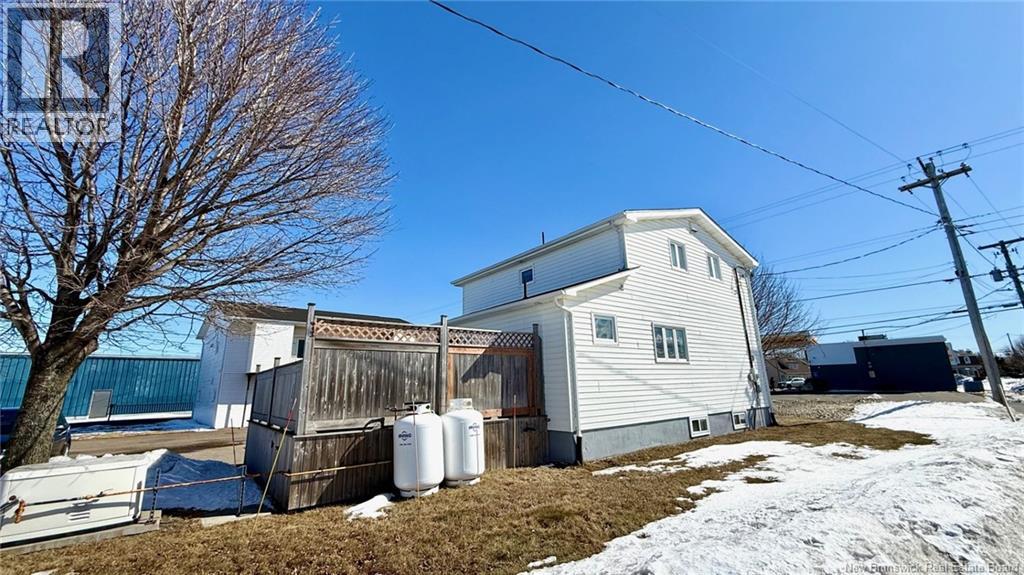 148-150 Boul. J.d. Gauthier, Shippagan, New Brunswick  E8S 2K9 - Photo 6 - NB136806