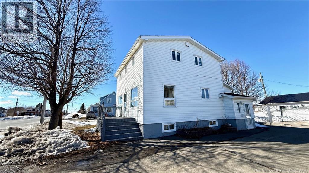 148-150 Boul. J.d. Gauthier, Shippagan, New Brunswick  E8S 2K9 - Photo 7 - NB136806