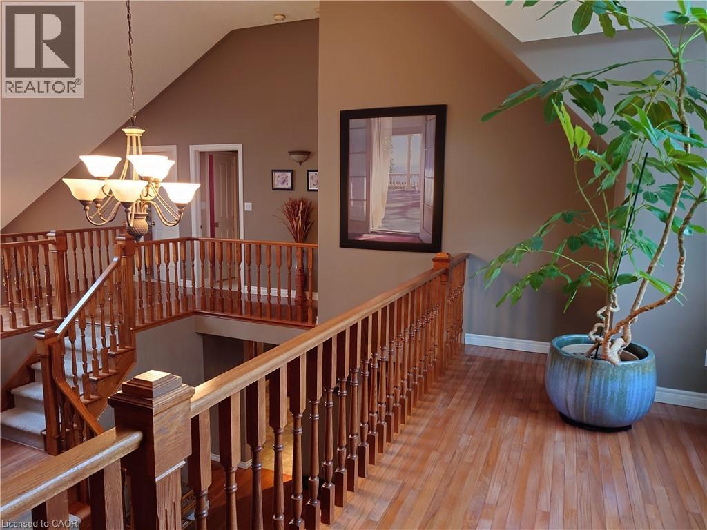 100 Broad Road, Haldimand, Ontario  N3W 2E9 - Photo 9 - 40810117