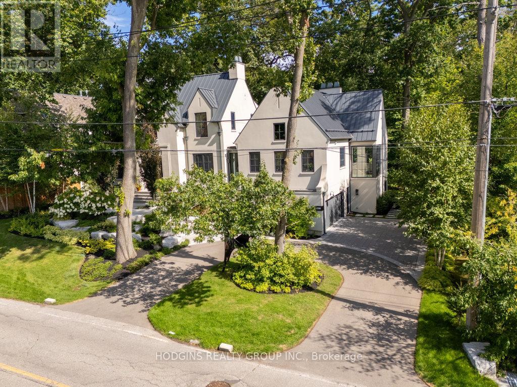 238 Mineola Road W, Mississauga, Ontario  L5G 2X4 - Photo 2 - W12980970