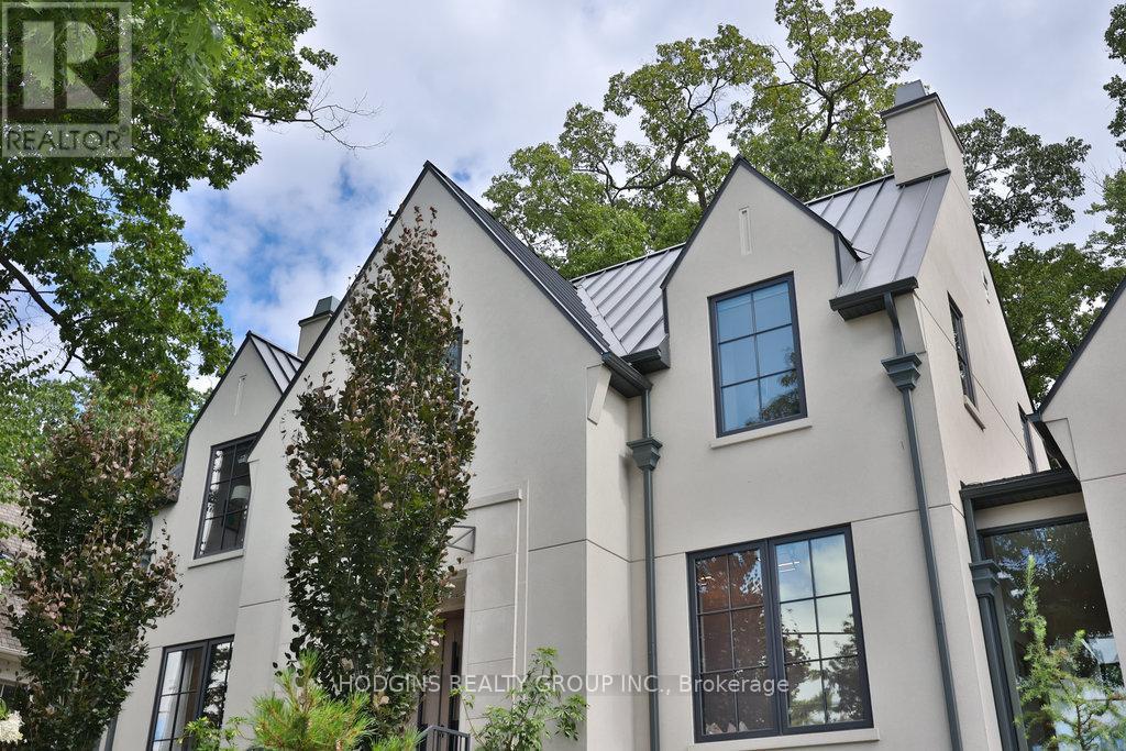 238 Mineola Road W, Mississauga, Ontario  L5G 2X4 - Photo 43 - W12980970