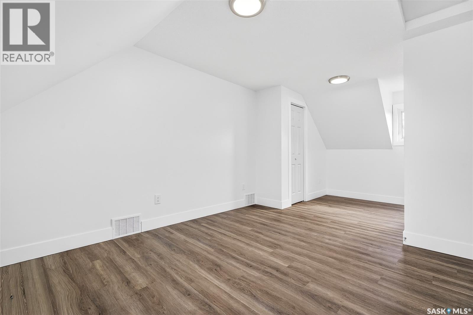 933 Stadacona Street E, Moose Jaw, Saskatchewan  S6H 0K7 - Photo 34 - SK032461