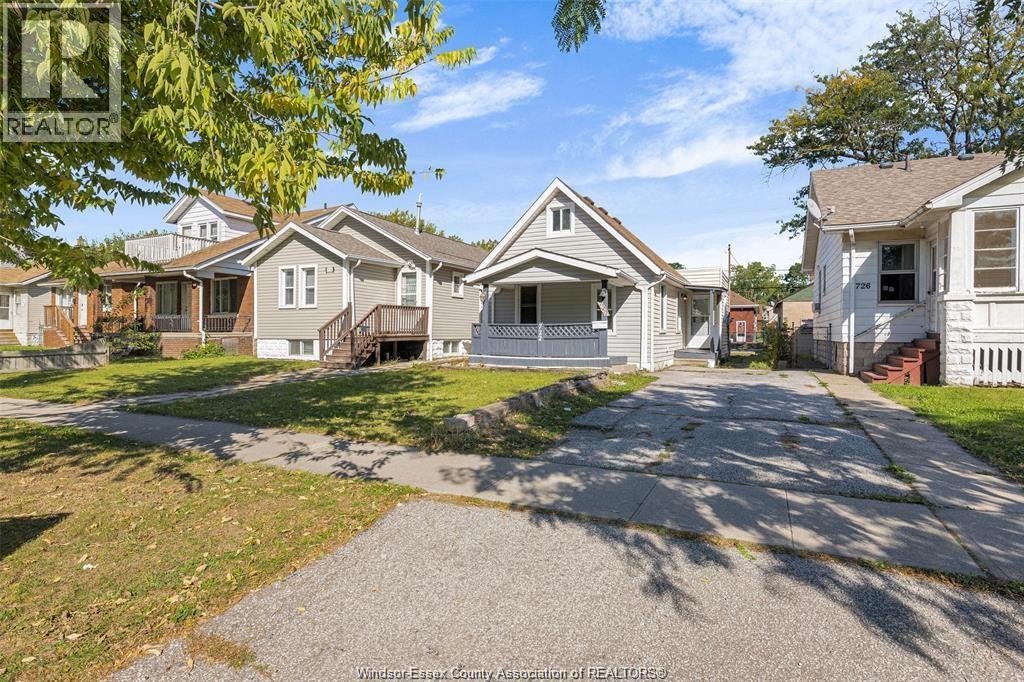 722 Randolph, Windsor, Ontario  N9B 2T8 - Photo 1 - 26007717
