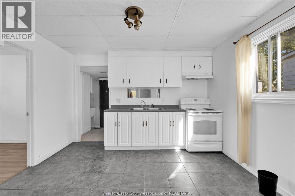 722 Randolph, Windsor, Ontario  N9B 2T8 - Photo 10 - 26007717