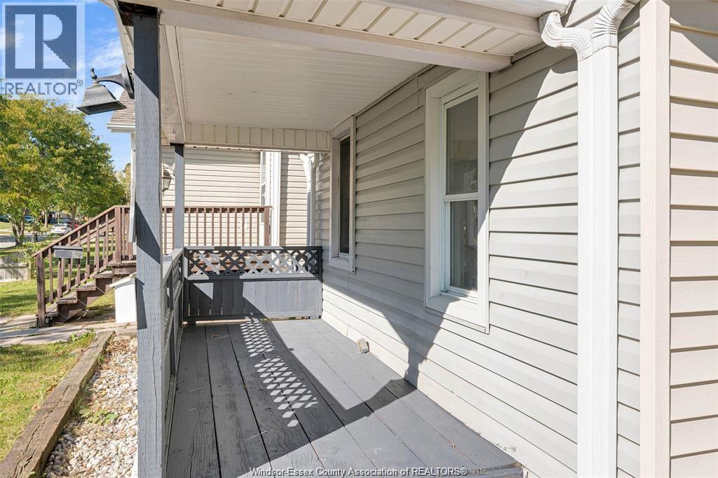 722 Randolph, Windsor, Ontario  N9B 2T8 - Photo 4 - 26007717