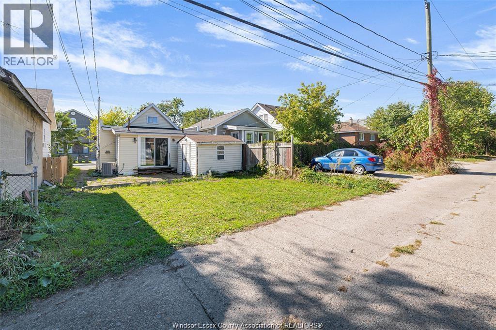 722 Randolph, Windsor, Ontario  N9B 2T8 - Photo 8 - 26007717