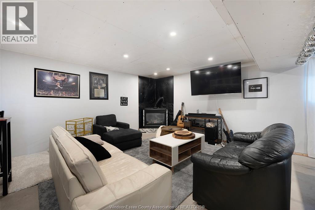 10474 Little River Boulevard, Windsor, Ontario  N8P 0B5 - Photo 31 - 26007715